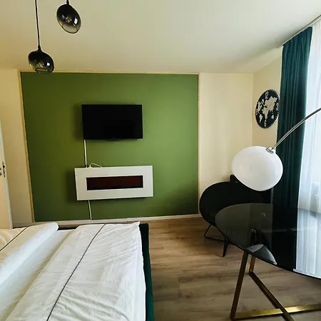 Elegant In Old Town With Tower View Apartment Gengenbach