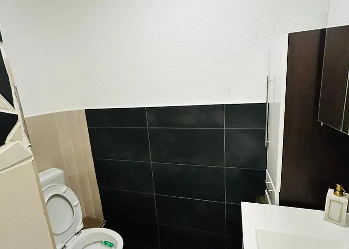 Elegant In Old Town With Tower View Apartment *