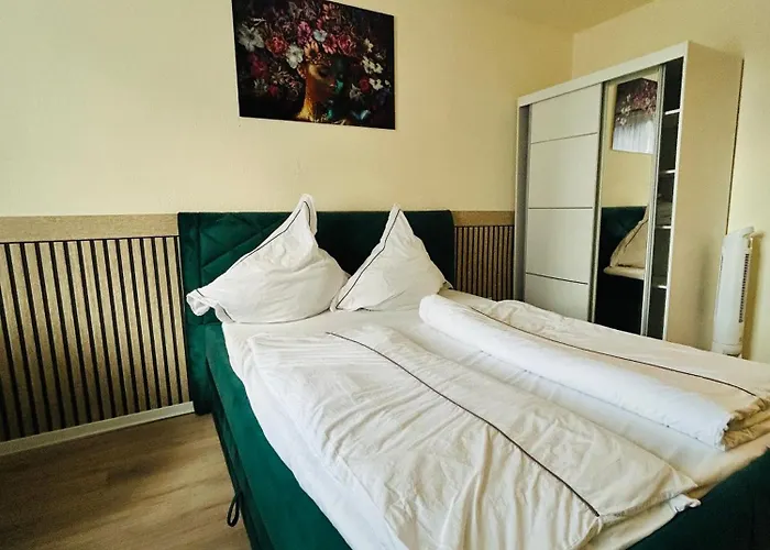 Elegant In Old Town With Tower View Apartment Gengenbach